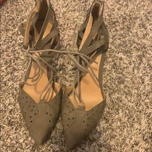 MIA high heels, pointed toe and ankle tie